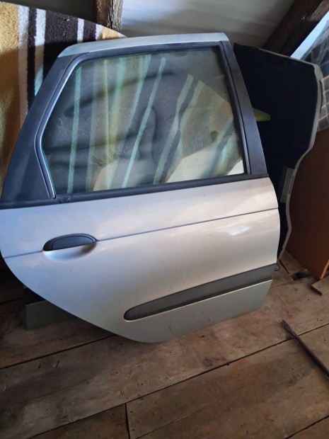 Renault scenic motorháztető