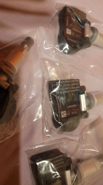 Renault tpms szelep szett Zoe , Scenic stb