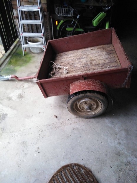 Rendsz�m n�lk�li Ut�nfut�