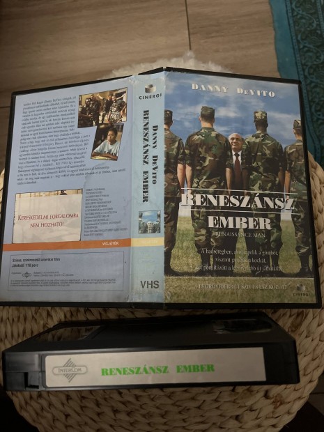 Renesznsz ember vhs film