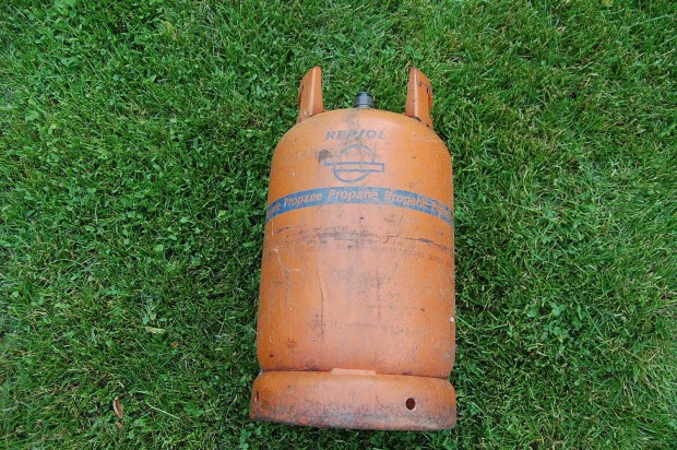 Repsol gázpalack propán lakókocsi lakóautó targonca 12.5Kg