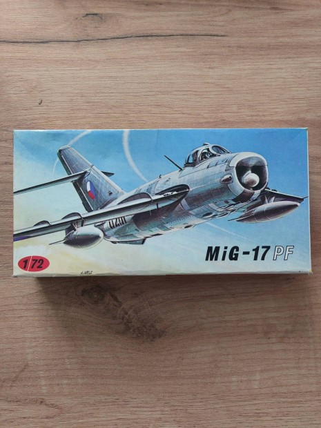 Replgp modell MIG 17