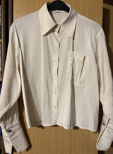 Reserved n�i, S-es, hossz�ujj� ing