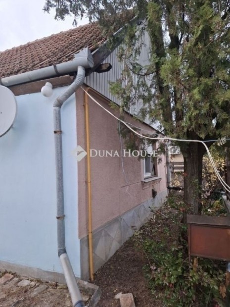 R�szlegesen fel�j�tott