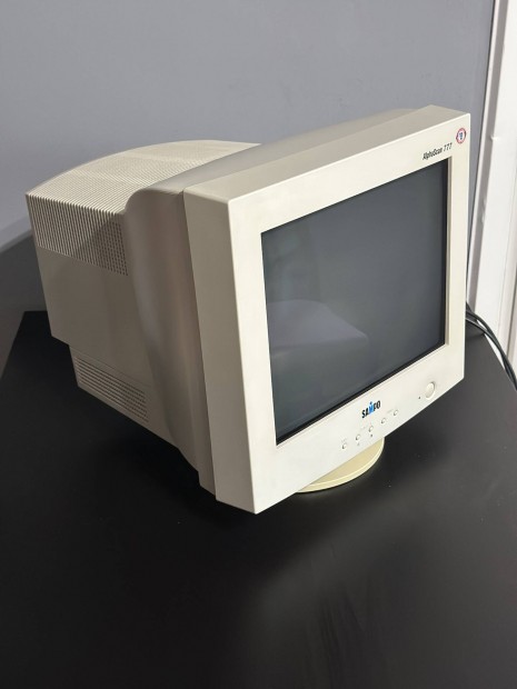 Retro 17" CRT monitor - Sampo Alphascan 777
