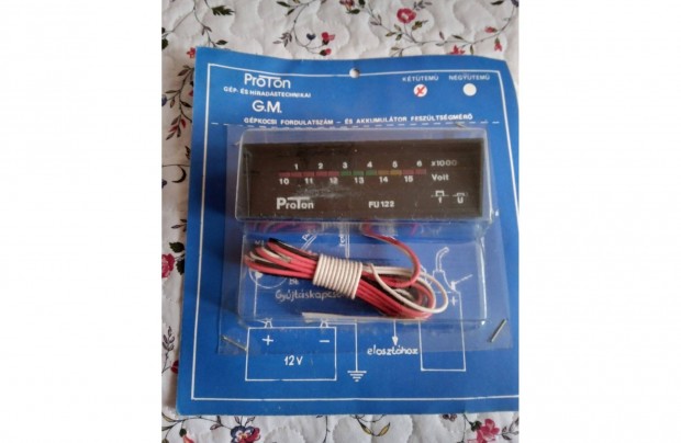 Retro 2 tem motorhoz fordulatszm s akkufeszltsg mr