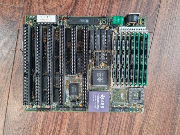 Retro 40mhz 386/486-os flkonfig TX486DLC procival