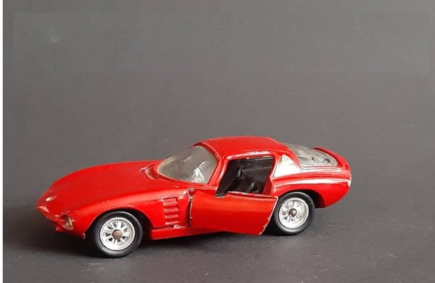 Retro 58 ves Mercury AR Giulia Bertone Canguro aut kocsi