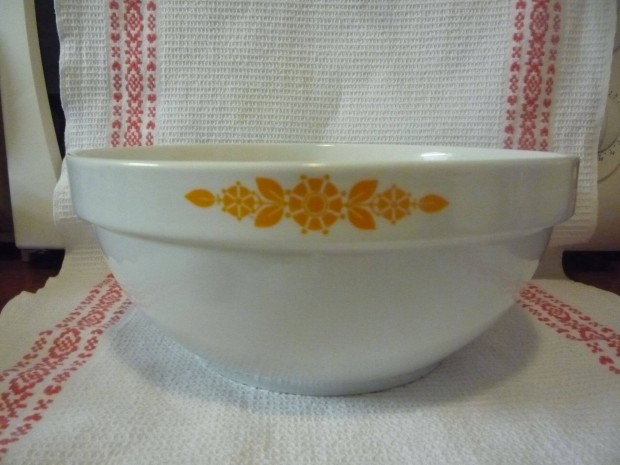 Retro Alf�ldi porcel�n pajzsvir�gos levesest�l k�retes t�l