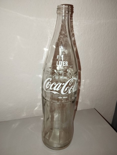 Retro Coca Cola 1 literes vegek