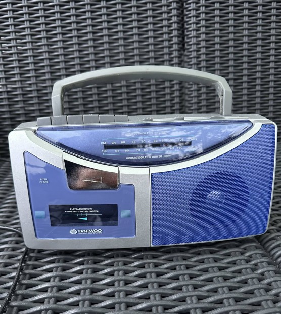 Retro Daewoo r�di�magn� elad� Bud�n! 