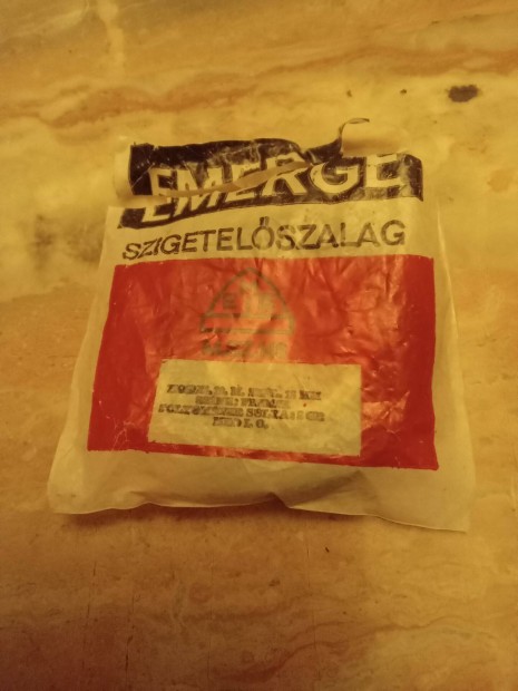 Retro Emerg szigetelszalag