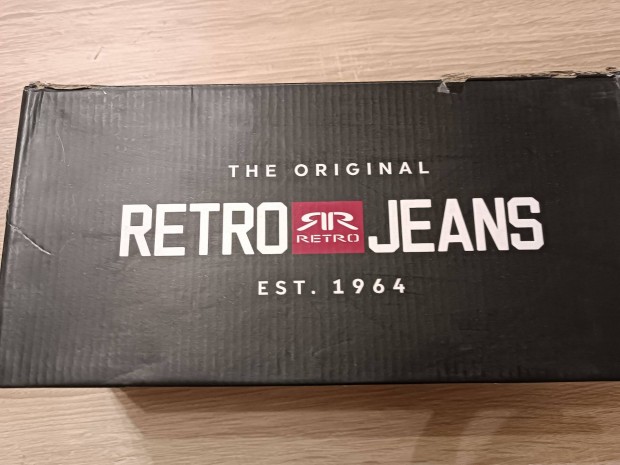 Retro Jeans 44-es tornacip