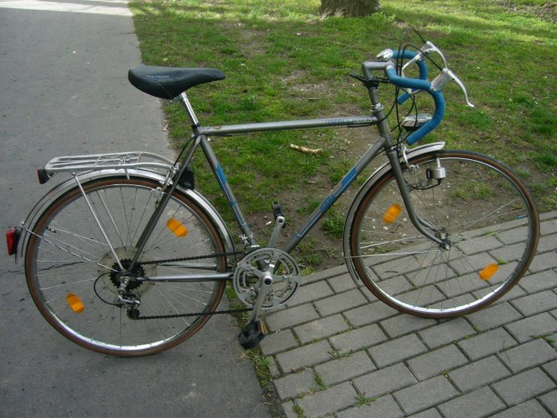 Retro KTM versenykerkpr