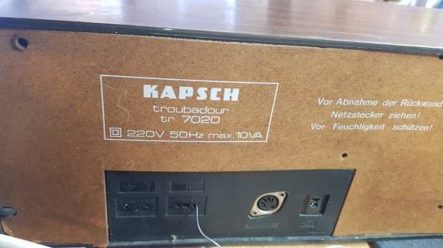 Retro Kapsch Troubadur 7020 asztali rdi URH is