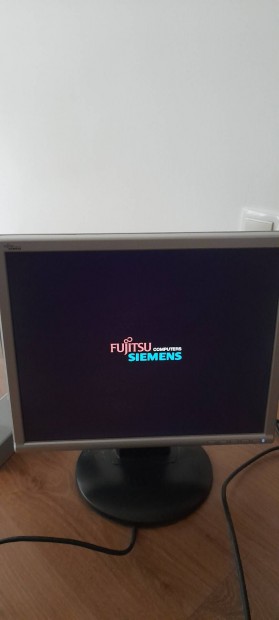 Retr LCD monitor