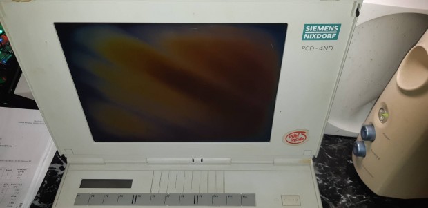 Retro PC Laptop