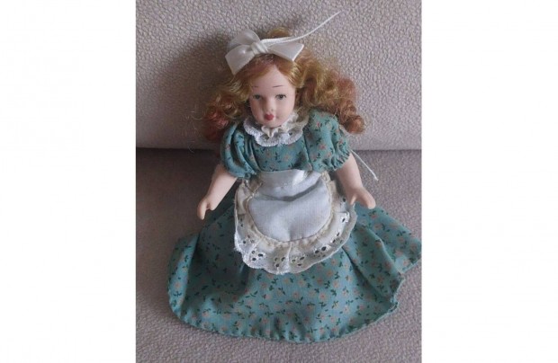 Retr Porceln baba 14 cm