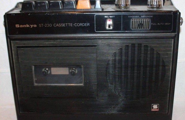 Retro Sankyo ST-230 cassette-corder
