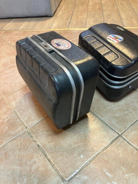 Retro Schuh oldaldoboz p�rban elad�