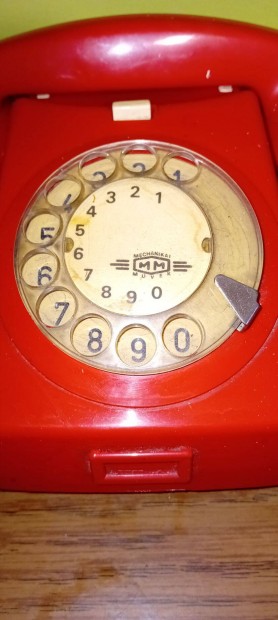 Retro Telefon Elad