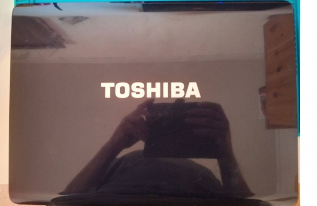 Retro Toshiba Sattelite A200-1N2 alkatrsznek eld!