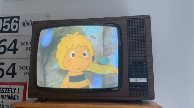 Retro Videoton Super Color TV