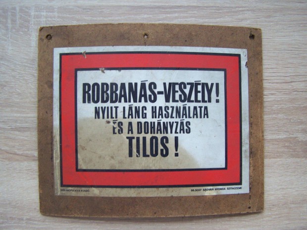 Retr "Robbans-veszly!" tbla