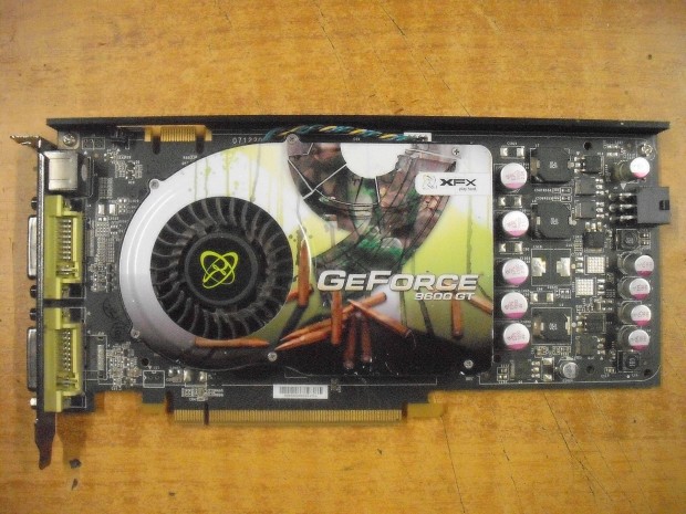 Retr!!! Xfx Geforce 9600 GT