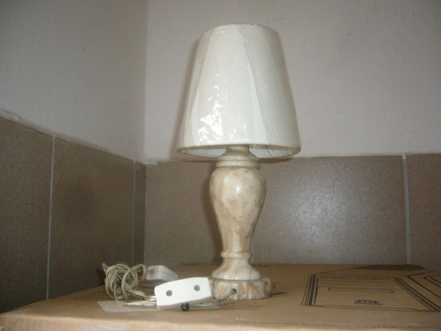 Retro asztali lmpa 220 v
