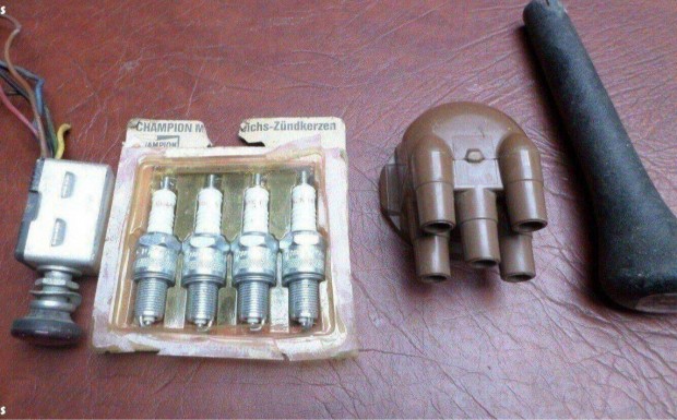 Retro aut� lada zsiguli felszerel�s