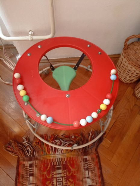 Retro bébikomp