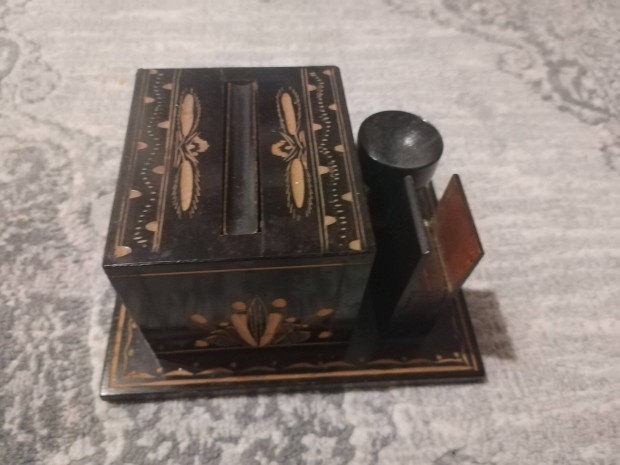 Retro cigaretta tartó
