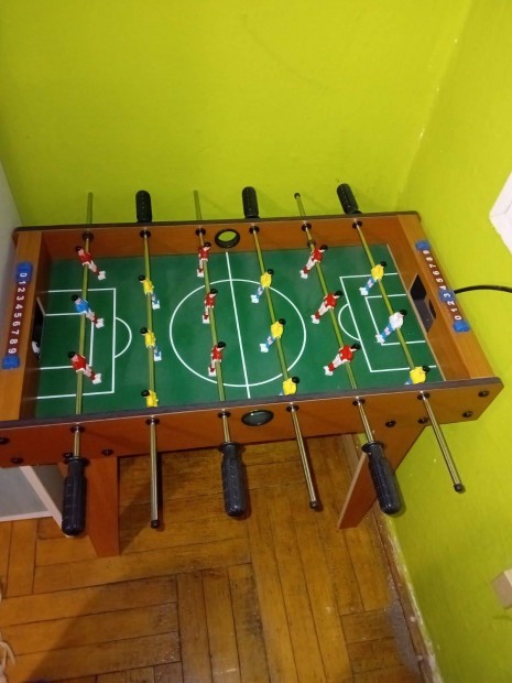 Retro csocsóasztal gyerek