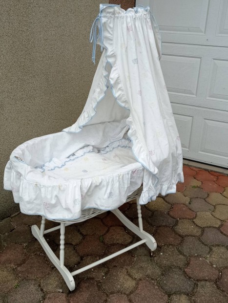Retro,de használható bölcső eladó ,kókusz matrccal.