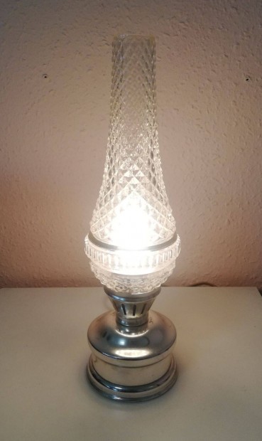 Retro elektromos petróleumlámpa (Elektrofém Hódmezővásárhely)