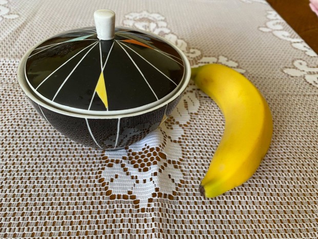Retró fedeles cukortartó fekete-fehér geometrikus mintával