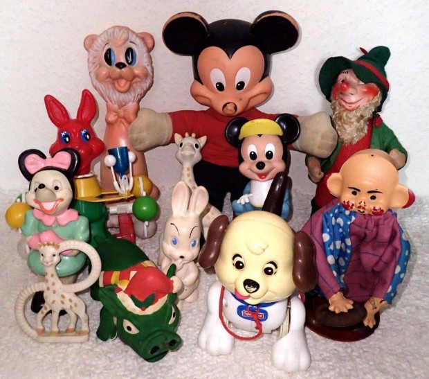 Retró gumi baba trafikáru műanyag tologatós húzós játék csomag Disney