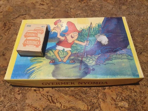 Retro hiánytalan nagy ho-ho horgász gyermek nyomda szocreál mokép