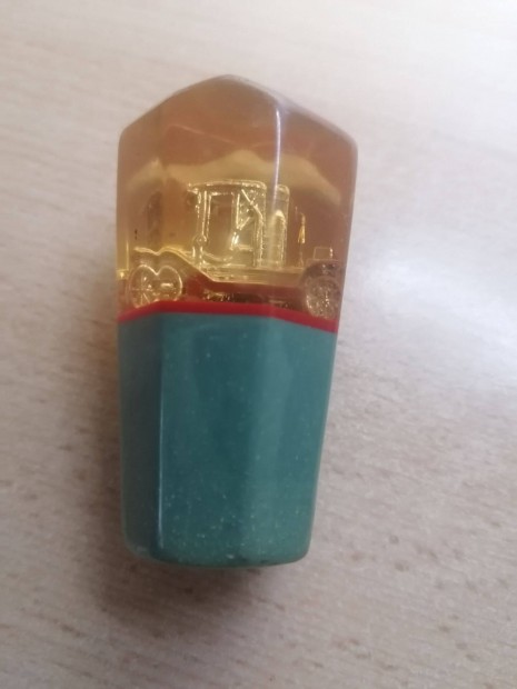 Retr� kisaut�s v�lt�gomb �jszer� hib�tlan �lapotban