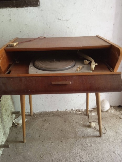 Retr� lemezj�tsz�