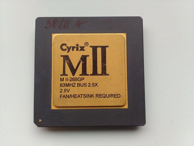 Retr processzor cyrix M II