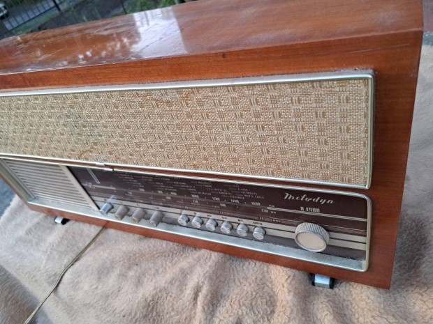 Retro radio R4900 Videoton 