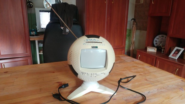 Retro rádió-tv combo