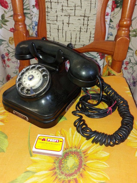 Retro rgi Telefongyr R.T. Budapest trcss telefon