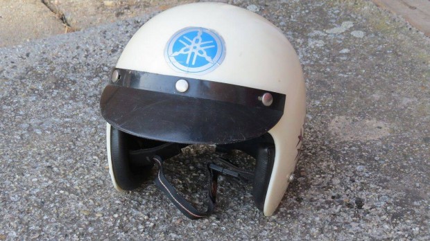 Retro rgi motoros buksisak