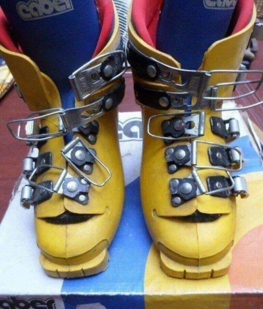 Retro sí bakancs