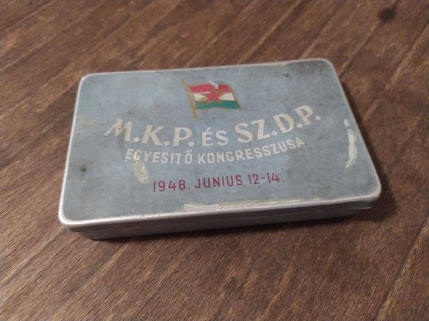 Retro szivarka tart doboz 1948