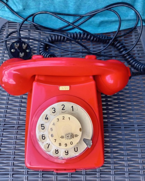 Retro tárcsás telefon eladó