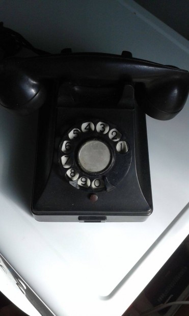 Retró tárcsázós telefon eladó